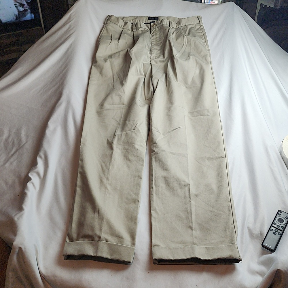 Izod American Chino Pleated Trouser Khaki Tan Cuffed Men's Size 36